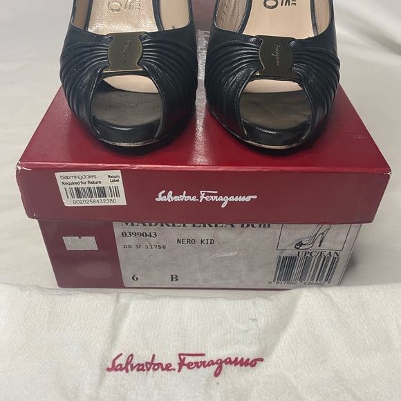 Salvatore Ferragamo Madreperla Peep Toe Heels - Picture 9 of 12